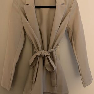 Beige, unlined blazer from Missguided